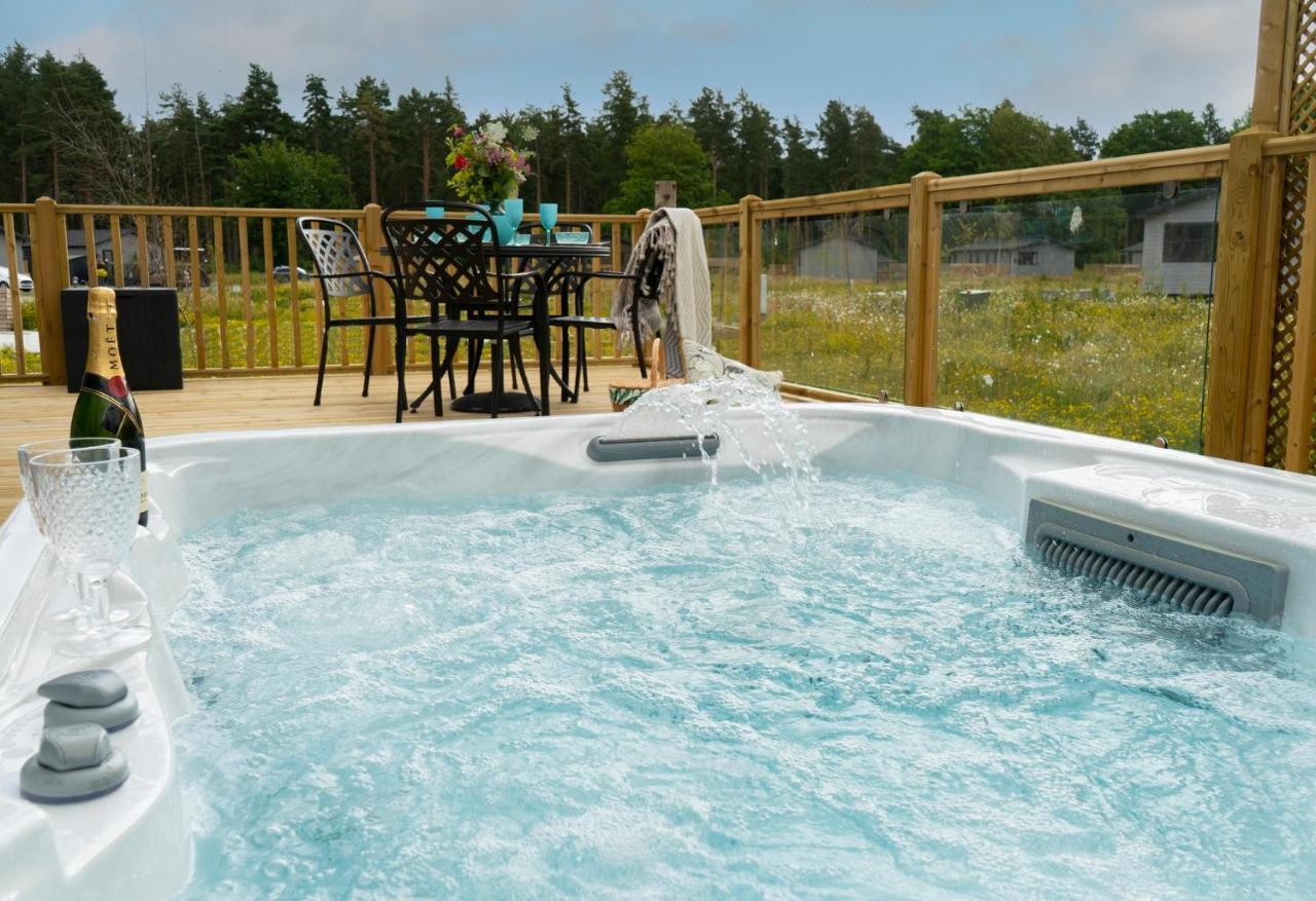 Hollicarrs Holiday Park - Hares Leap Riccall Exterior foto